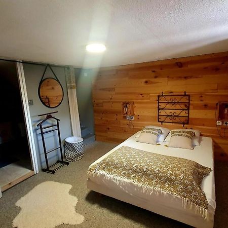 Chalet Les 3 Flocons Roure Екстериор снимка