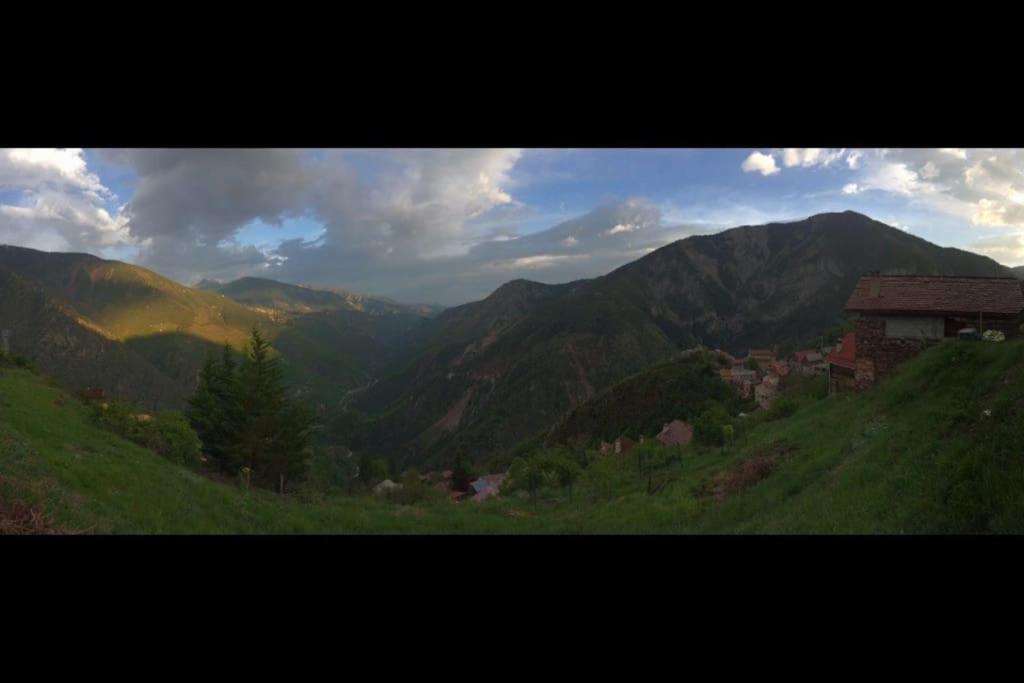 Chalet Les 3 Flocons Roure Екстериор снимка