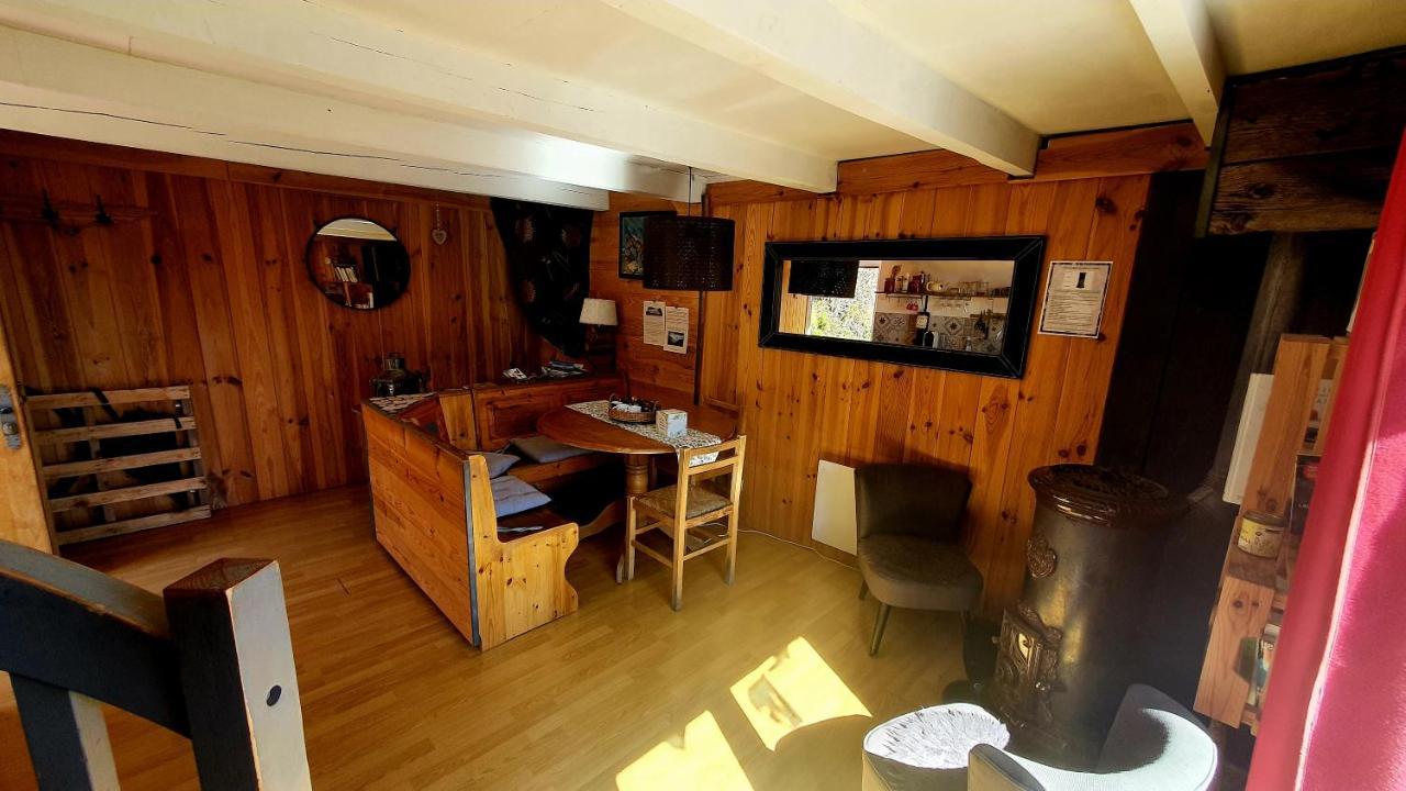 Chalet Les 3 Flocons Roure Екстериор снимка