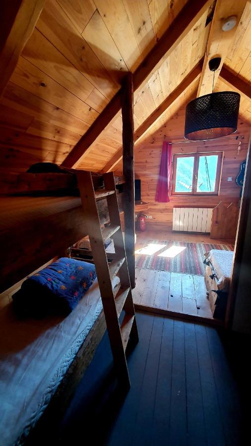 Chalet Les 3 Flocons Roure Екстериор снимка